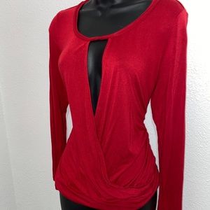 Max studio red women’s top